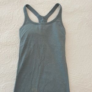 Lululemon tank top RARE COLOUR